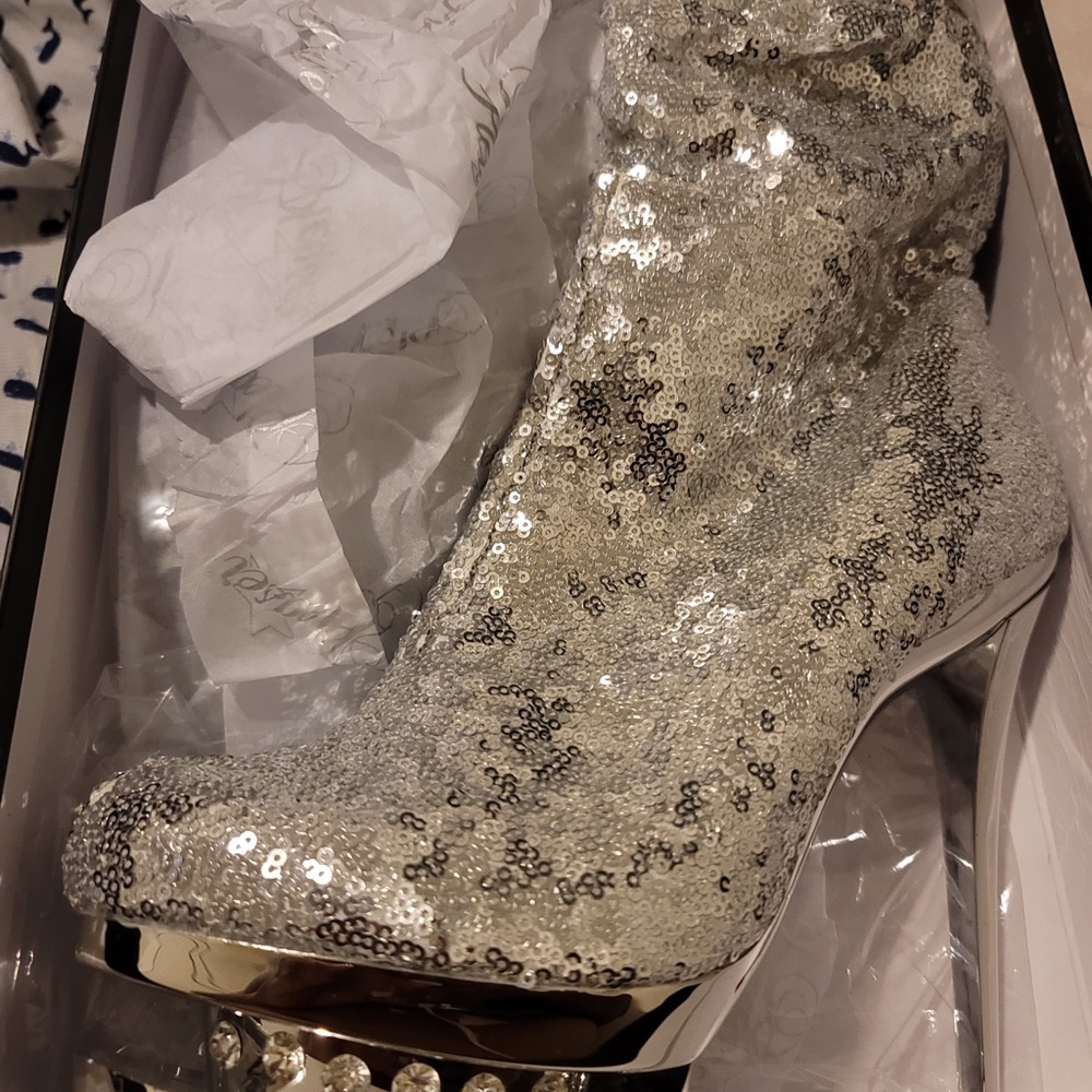 PLEASER PLATFORM BOOTIES